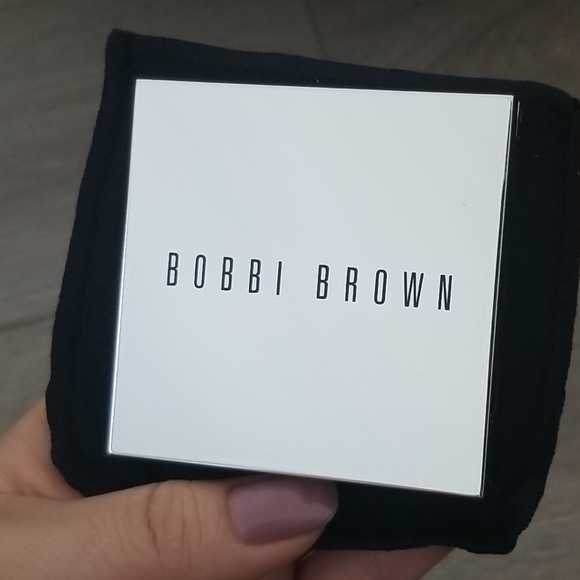 bobbi brown brightening finishing powder bronzer - Picture 6 of 9